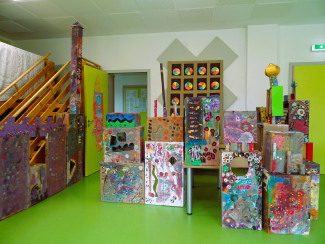 Atelierprojekt: unsere Hundertwasserstadt 